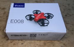 Dron za stówę z Chin? Czy się do czegoś nadaje? Eachine E008 Mini