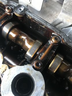 VW Passat B6 2.0 FSI BVY Engine: Uneven Idle, EGR Error, Possible 3-Cylinder Operation