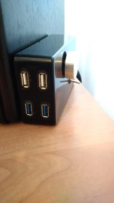 Własny Front Panel, jak wykonać przełącznik źródła audio