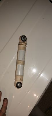 Hoover Optima WMH168D-80 - Pralka jeździ po całej podłodze Hoover Optima WMH168D-80 - Pralka jeździ po całej podłodze