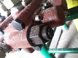 Regulacja ci¶nienia w rozdzielaczu hydraulicznym RBS 10R Regulacja ci¶nienia w rozdzielaczu hydraulicznym RBS 10R