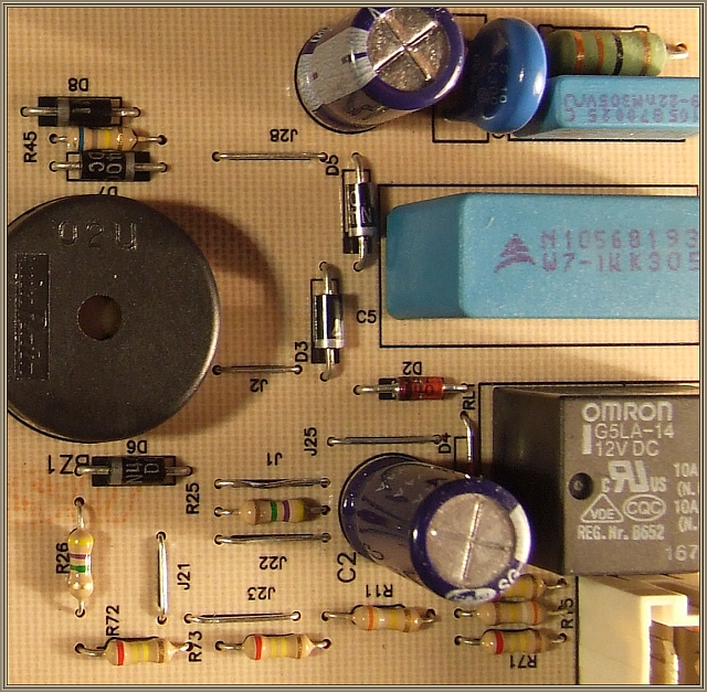 Amica ZIA 6428 - uszkodzony programator o symbolu B338V02R2
