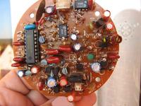 Jak podłączyć autoalarm z czterema przewodami i pilotami?