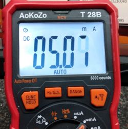 Wskaźnik naładowania akumulatora Li-Ion 1S. Wskaźnik naładowania akumulatora Li-Ion 1S.