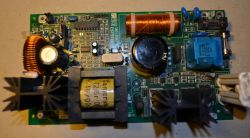 Ładowarka baterii roweru elektrycznego - tylko połowa napięcia Ładowarka baterii roweru elektrycznego - tylko połowa napięcia