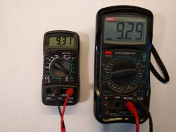 XL830L - A tiny, cheap Chinese multimeter. - Test / Review / Opinion.