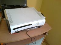 Xbox 360 Xenon - Wtłaczanie powietrza do konsoli [zdjęcie]