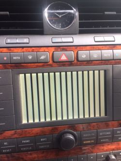 VW Phaeton - Wyświetlacz, panel sterujący, radio, CD
