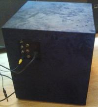 Subwoofer aktywny z głośnikiem EV SX300 - duże wychylenia i niska moc