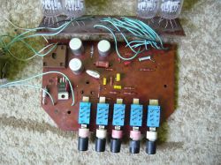 Zegar VFD - układ scalony KP145ИK1901 rosyjski - potrzebny schemat