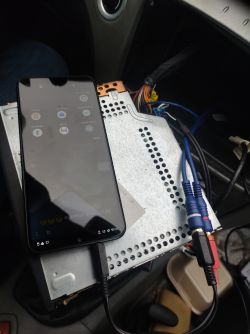 Laguna 2 gdzie podłączyć remote control sterowanie wzmacniaczem