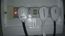 Podłączenie równoległe paneli+ off grid MPPT - Ala hybryda on grid off grid