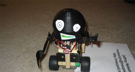 Robot w oparciu o telefon G1