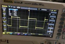 Uruchomienie silnika BLDC ze stacji dyskietek z Arduino (oryginalny driver z PCB