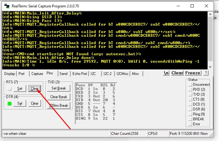 Screenshot of RealTerm program showing terminal interface with connection data and RTS/DTR buttons.