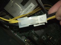 Pomocy czy zasilacz 320 wat wystarczy do karty Radeon HD4830 512mb?
