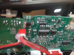 MediaTech Boombox BT MT3145: How to Charge Device Bypassing Micro USB Port?