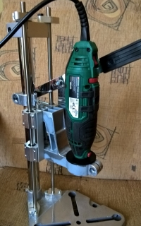 Modyfikacja taniego statywu wiertarskiego do wiercenia w pcb.