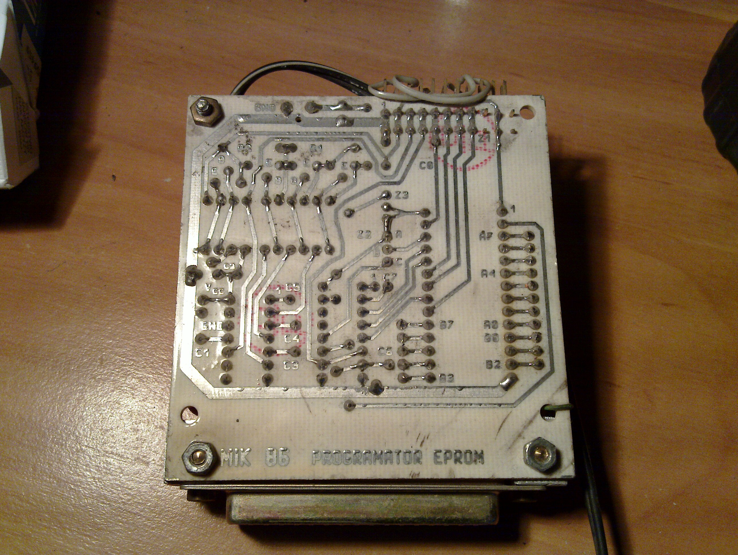 [Sprzedam]Programator mik 86, Dioda bb809 , Sterownik unitronics vision230