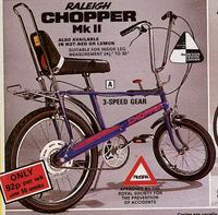 Utrzymujący równowagę skuter inspirowany odlskulowym rowerem