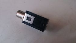 Szukam gniazda Jack 6.3 stereo z wyłącznikiem 5-pin, jak na zdjęciach