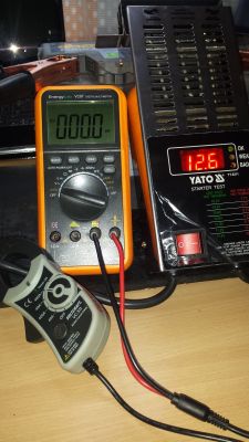 Battery - Charging with a 0-30V 0-10 A laboratory power supply