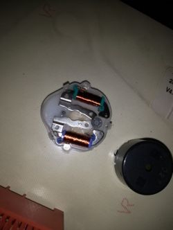 Renault Traffic 2.0dCi 2007 - Wskazówka obrotomierza