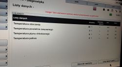Ekran programu diagnostycznego auta z listą danych temperatur: otoczenie 48°C, zasysane 2°C, płyn 9°C.