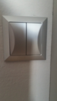 Connecting 4-Section LED Ceiling Lamp with 3 Cables & 2 Switches: Wiring Blue & Brown Wires
