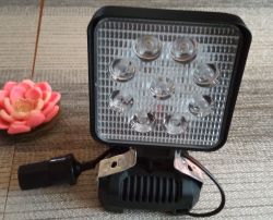 Latarka i Powerbank z uszkodzonej ładowarki Parkside 12V