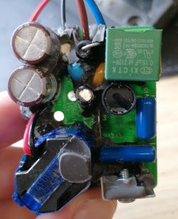 SLV 229665, LSC20W500LRP - LED driver wyłącza się pod obciążeniem