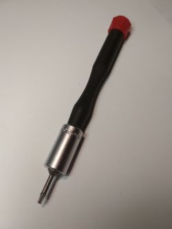 Prosty miniwkrętak na bity, DIY Prosty miniwkrętak na bity, DIY