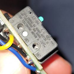 Mikroprzełacznik LF-04 - Jaki zamiennik bo ten się zepsuł