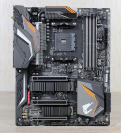 - Aorus X470 Ultra Gaming - does not turn on, the CPU LED is blinking