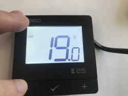 The E25-230B thermostat and experiments with Zigbee support in Python via the CC2531