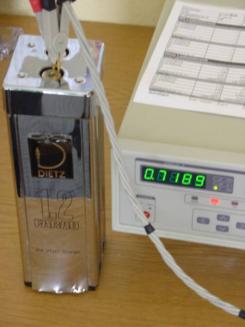 Kondensatory firmy TOXIC?