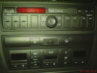 Instrukcja obsługi radia Chorus Audi A6 – jak wpisać kod i korzystać z TP+RDS
