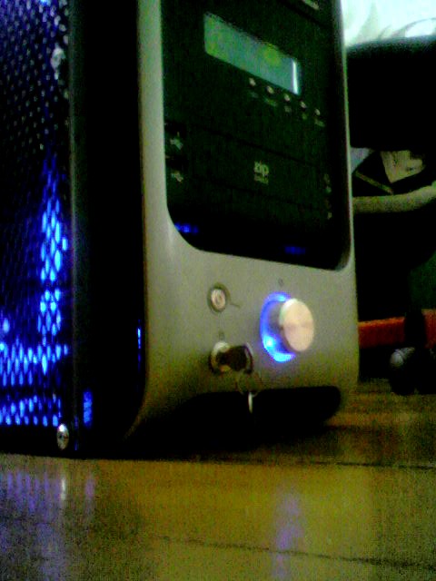 Extra Modding obudowy antycznego PC Compaq