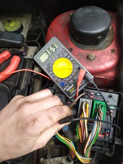 Peugeot 206 cc 1.6 16v 2003r - Brak świateł mijania