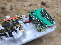 Listwa zasilająca z USB - Logilink LPS249U - ale czy przeciwprzepięciowa? Listwa zasilająca z USB - Logilink LPS249U - ale czy przeciwprzepięciowa?