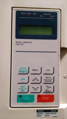 Falowniki Yaskawa Varispeed, ktoś miał okazję programować ? Falowniki Yaskawa Varispeed, ktoś miał okazję programować ?