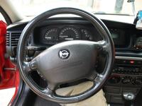 Opel Calibra 1997 - Czy kierownica ze zdjęcia będzie pasować?