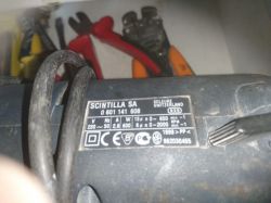 Wiertarka Bosch GSB 18-2RE - demontaż uchwytu wiertła Wiertarka Bosch GSB 18-2RE - demontaż uchwytu wiertła