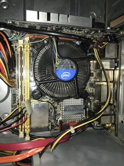 Bios nie czyta pendrive z windowsem, odczytuje jaki druga klawiature
