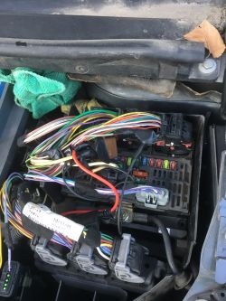 Citroen c4 hatchback - Moduł bsm bsi l06-00 wymiana na inny model ?