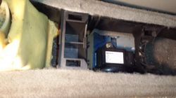 megane scenic - gdzie w tym aucie jest sterownik poduszek?