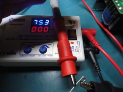 Multimeter KT4H measuring diodes
