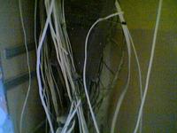 Zdjęcia najlepszych i najgorszych instalacji elektrycznych.