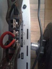 Wzmacniacz BLAUPUNKT GTA 2 - świeci się czerwona dioda PROTECT