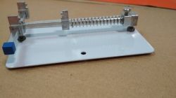 UM1 - uchwyt montażowy do małych PCB UM1 - uchwyt montażowy do małych PCB